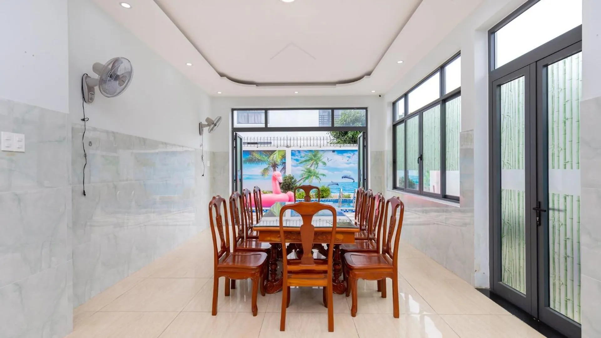 Hoang My Villa - 12 Phong Ngu - Free Bida Karaoke Thang May 头顿 越南